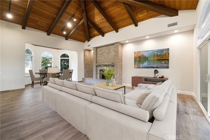 31589 Aguacate Road, San Juan Capistrano, California 92675
