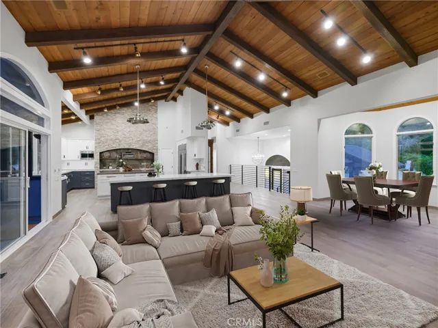 31589 Aguacate Road, San Juan Capistrano, California 92675
