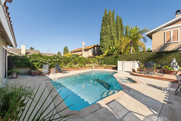11667 Kirwin Circle, Fountain Valley, California 92708