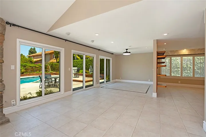 11667 Kirwin Circle, Fountain Valley, California 92708