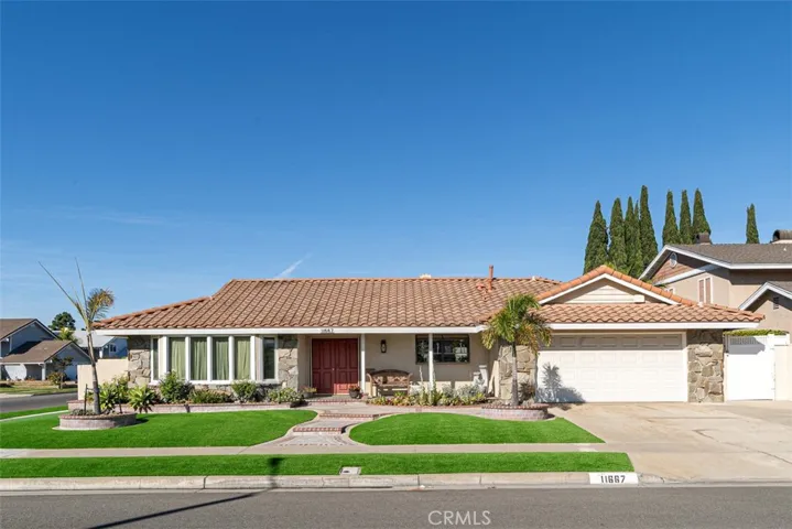 Amazing Single Story Pool Home!