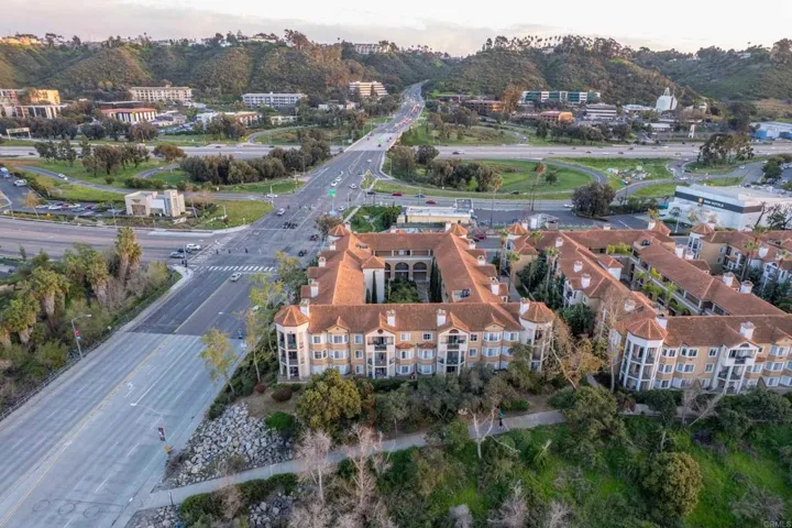 2250 Camino De La Reina 6304, San Diego, California 92108