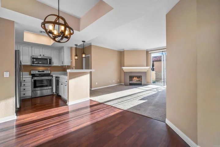 2250 Camino De La Reina 6304, San Diego, California 92108