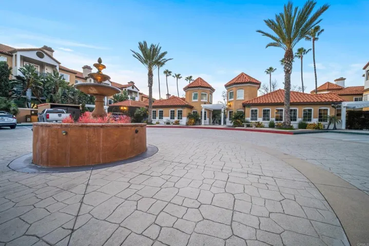 2250 Camino De La Reina 6304, San Diego, California 92108