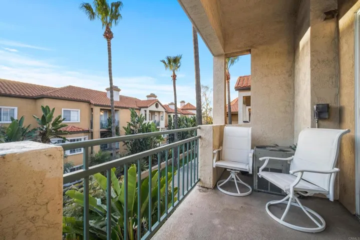 2250 Camino De La Reina 6304, San Diego, California 92108