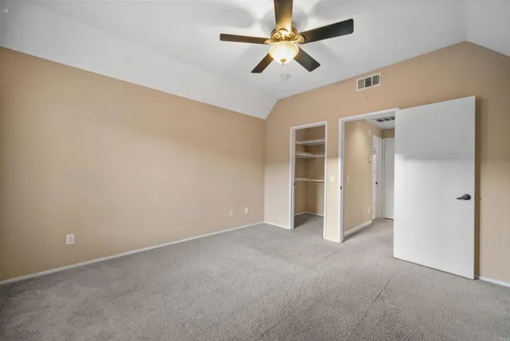 2250 Camino De La Reina 6304, San Diego, California 92108