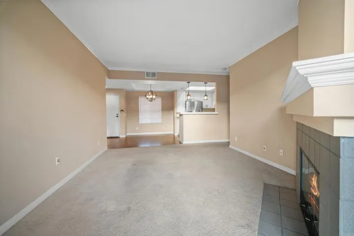 2250 Camino De La Reina 6304, San Diego, California 92108