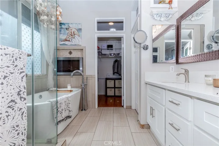 13720 Palomino Creek Drive, Corona, California 92883