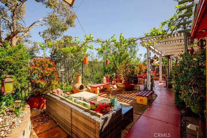 13720 Palomino Creek Drive, Corona, California 92883