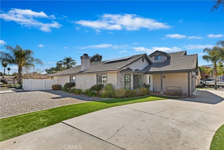 30010 Clear Water Drive, Canyon Lake, California 92587