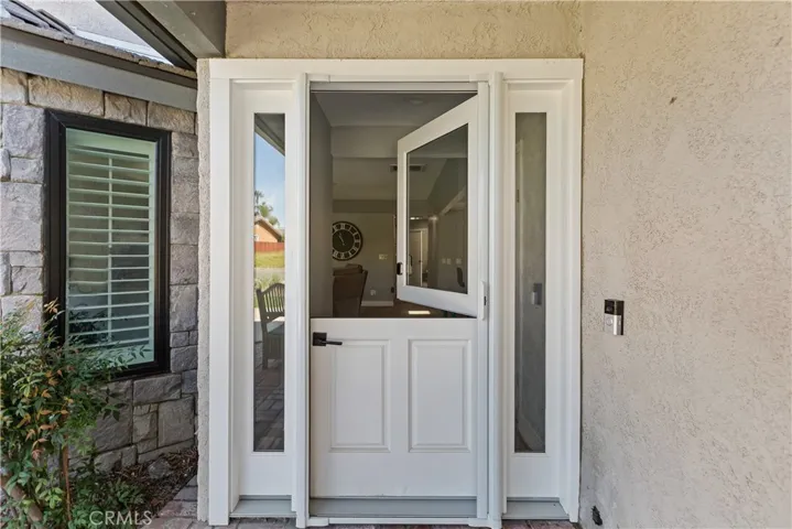 30010 Clear Water Drive, Canyon Lake, California 92587