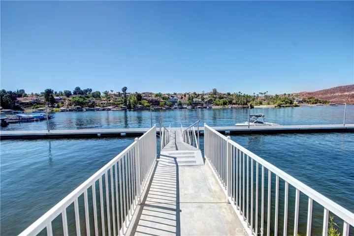 30010 Clear Water Drive, Canyon Lake, California 92587