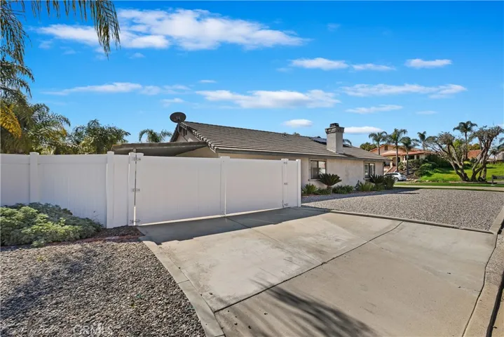 30010 Clear Water Drive, Canyon Lake, California 92587