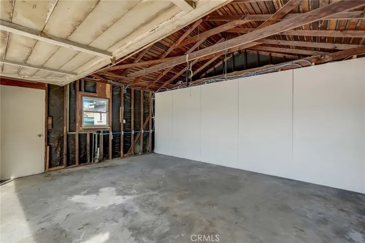Large 2 Car Detached Garage