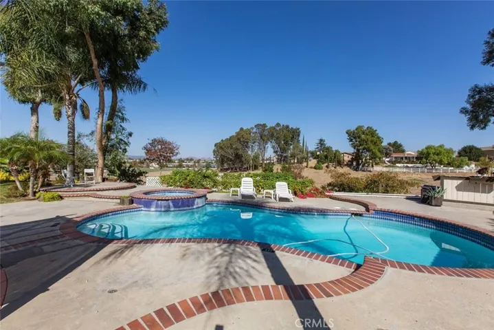 29810 Windwood Circle, Temecula, California 92591