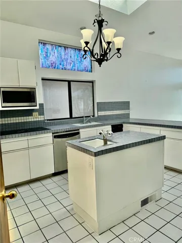 6506 Via Baron, Rancho Palos Verdes, California 90275