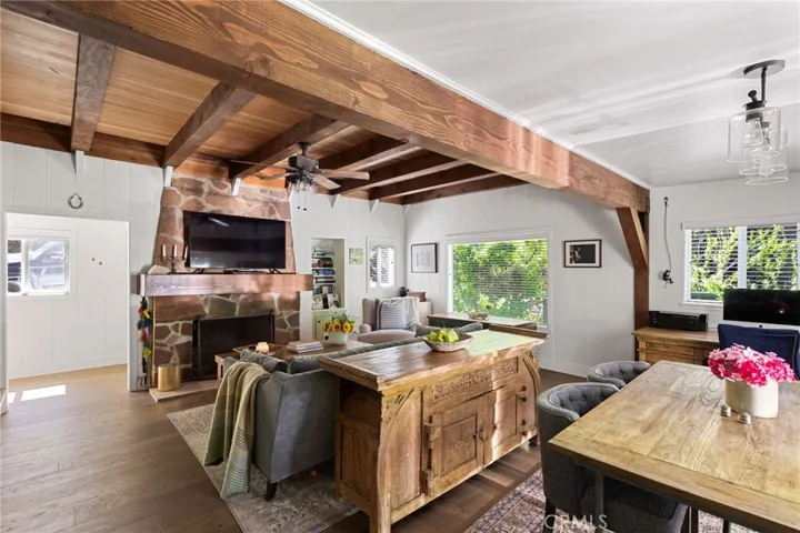 261 E Lane, Lake Arrowhead, California 92352