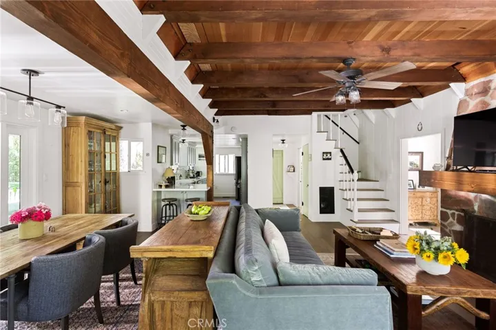 261 E Lane, Lake Arrowhead, California 92352