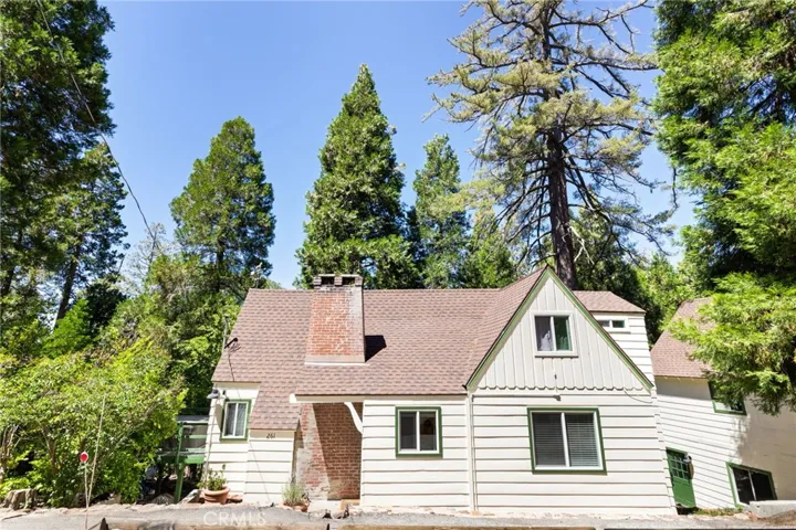261 E Lane, Lake Arrowhead, California 92352