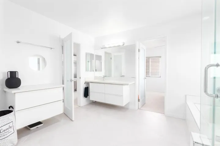 6027 E West View Drive, Orange, California 92869