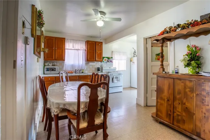 2915 Cudahy Street, Huntington Park, California 90255