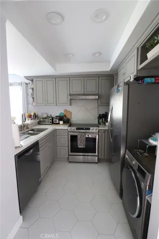 947 S Mountain Avenue, Ontario, California 91762