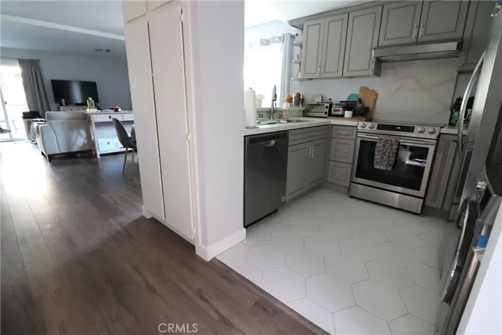 947 S Mountain Avenue, Ontario, California 91762
