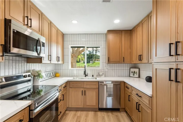 28780 Snead Drive, Menifee, California 92586