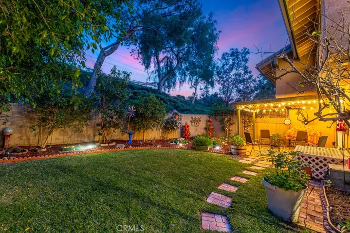 6044 E Silverspur Trail, Anaheim Hills, California 92807