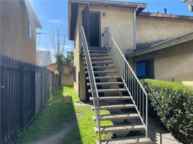 532 W 51st Street, Los Angeles, California 90037