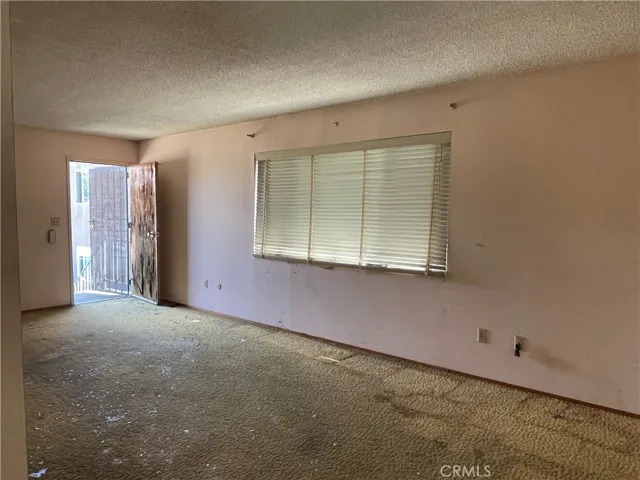532 W 51st Street, Los Angeles, California 90037