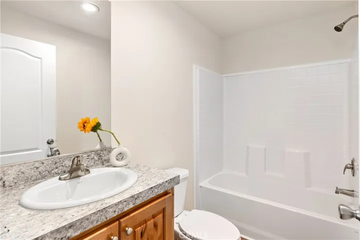 13940 W Park Drive, Magalia, California 95954