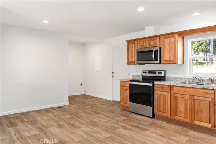 13940 W Park Drive, Magalia, California 95954