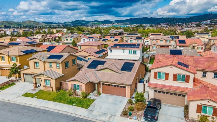 29419 Meadow Street, Lake Elsinore, California 92530