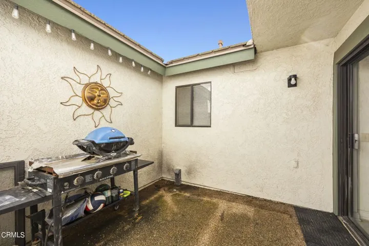 30-web-or-mls-UpmarketMedia_3542Olds-50