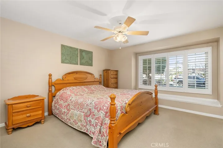 3252 Oak Grove Road, Los Alamitos, California 90720