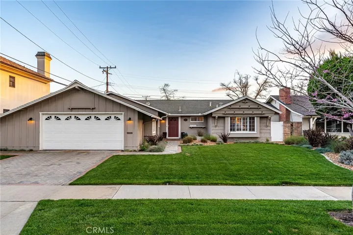 3252 Oak Grove Road, Los Alamitos, California 90720