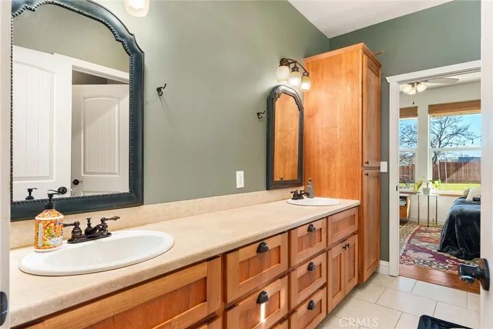25275 2nd Avenue, Los Molinos, California 96055