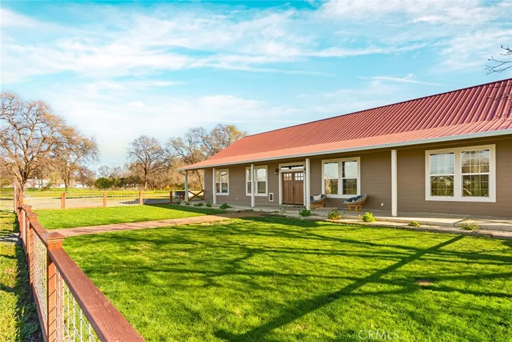 25275 2nd Avenue, Los Molinos, California 96055