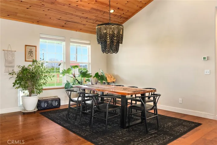 25275 2nd Avenue, Los Molinos, California 96055