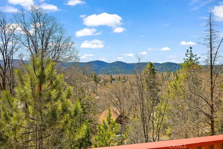 28139 Zermatt Drive, Lake Arrowhead, California 92352