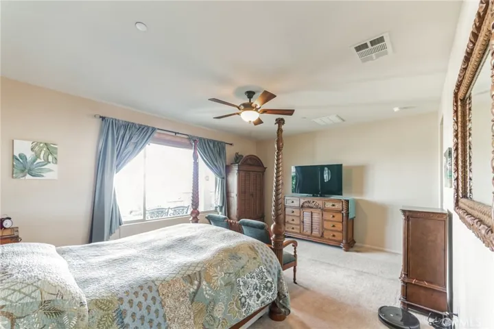 1419 Camino Sueno, Hemet, California 92545