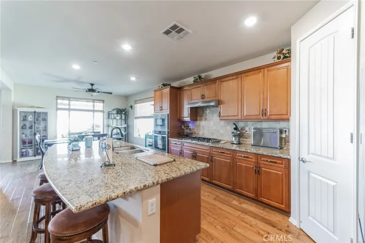 1419 Camino Sueno, Hemet, California 92545