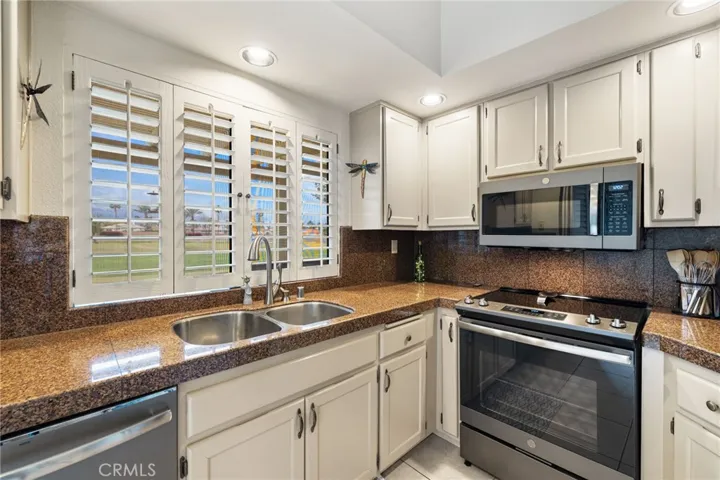 41497 Princeville Lane, Palm Desert, California 92211