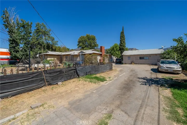 13148 Gladstone Avenue, Sylmar, California 91342
