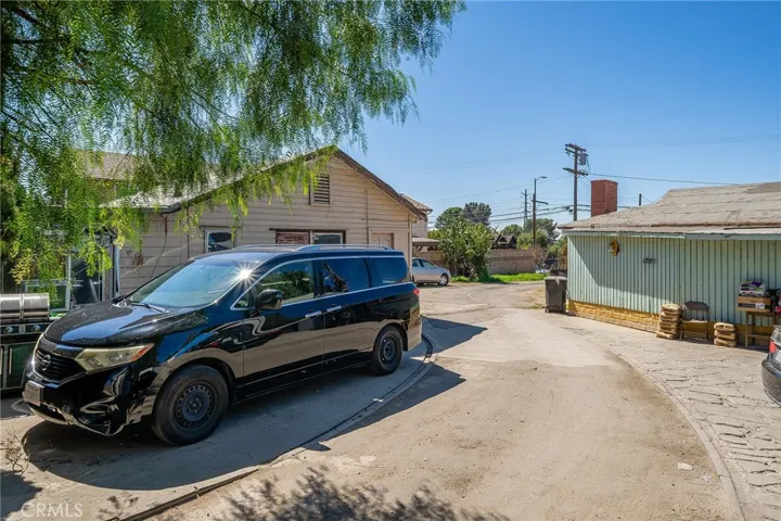 13148 Gladstone Avenue, Sylmar, California 91342
