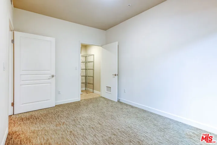 3rd room