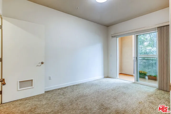 3rd room with enclosed balcony