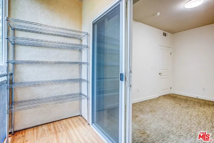 2321 W 10th Street 203, Los Angeles, California 90006