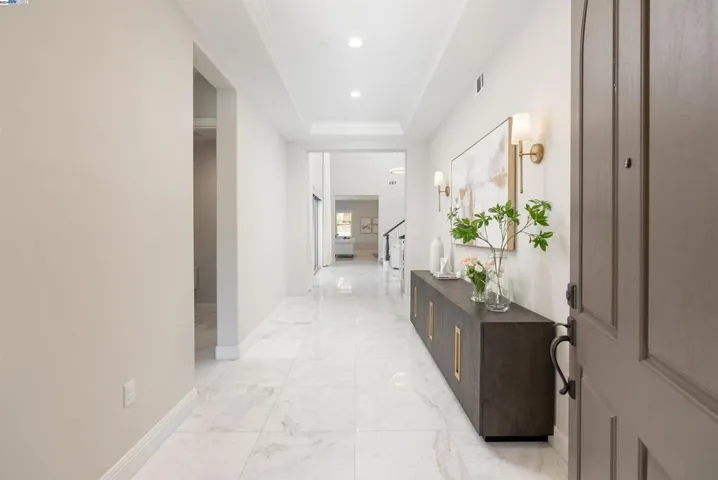 3090 Copper Peak Dr, Dublin, California 94568
